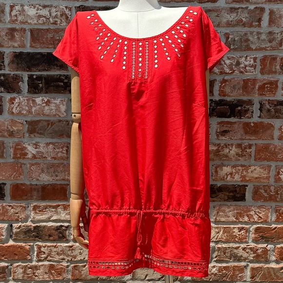 Lane Bryant Tops - Lane Bryant plus size cherry red tunic 🍒 with cutouts and a drawstring/ 22/24